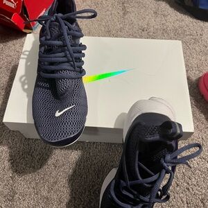 Nike Kids Navy Sneakers